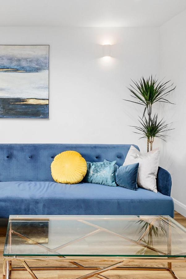 Modern Bungalow In Maidstone Sleeps 5 With Free Parking 외부 사진