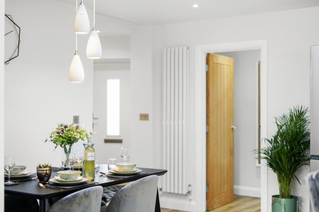 Modern Bungalow In Maidstone Sleeps 5 With Free Parking 외부 사진