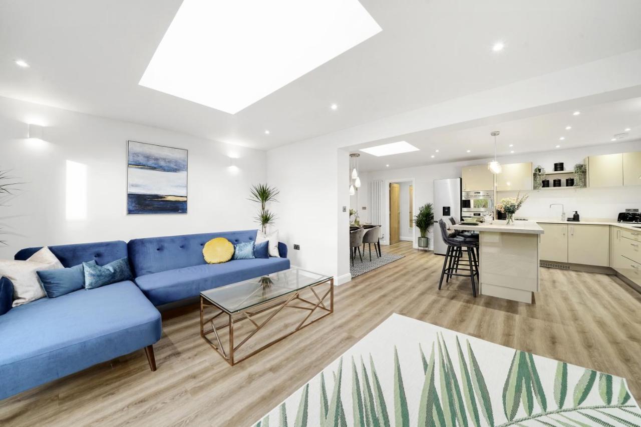 Modern Bungalow In Maidstone Sleeps 5 With Free Parking 외부 사진