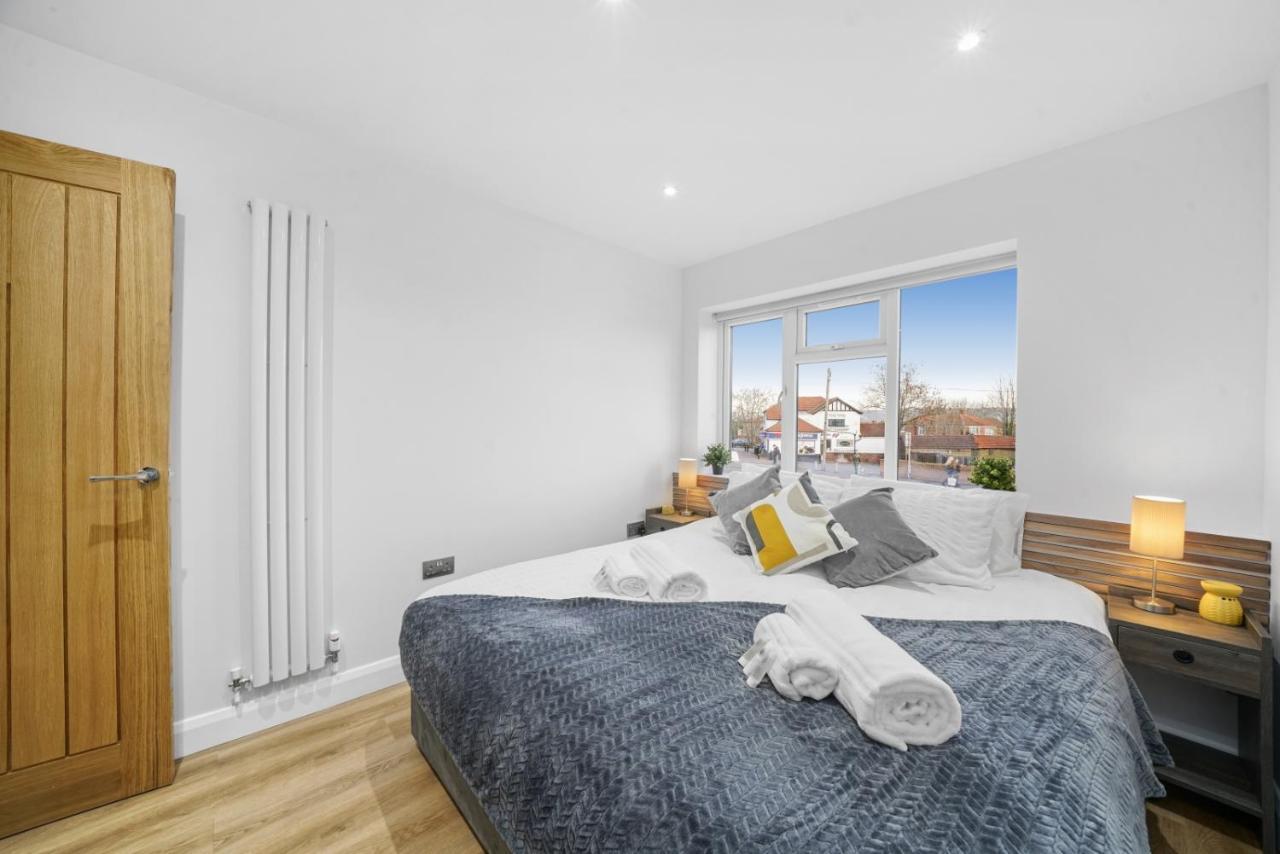 Modern Bungalow In Maidstone Sleeps 5 With Free Parking 외부 사진